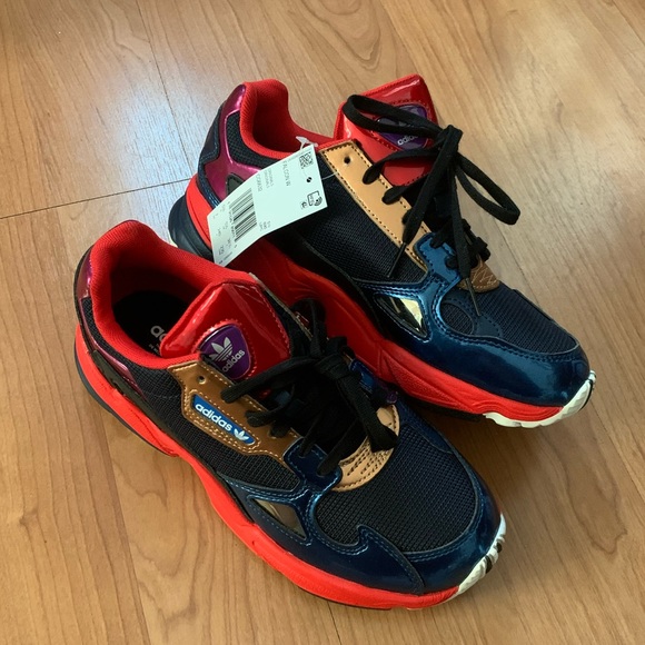 NWT!! Adidas Falcon - Picture 6 of 6